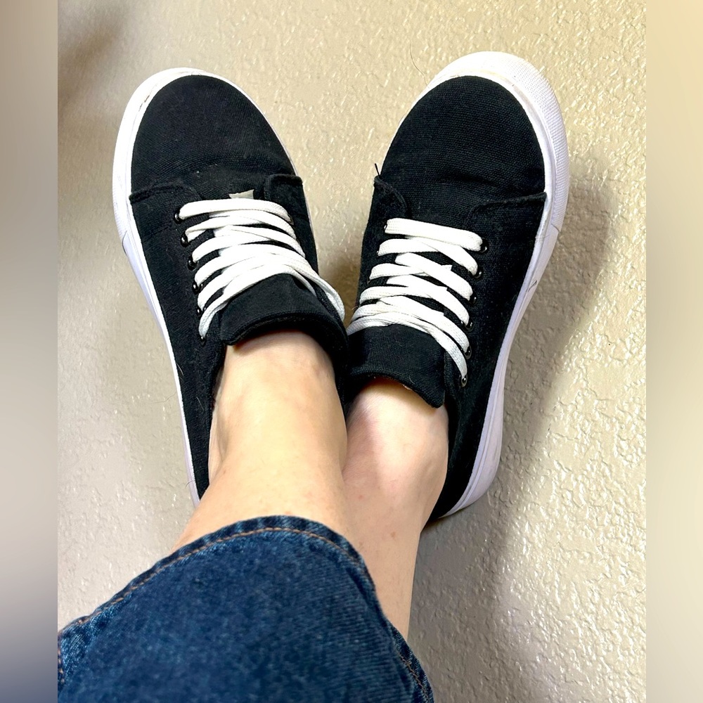 Sneakers by Bamboo